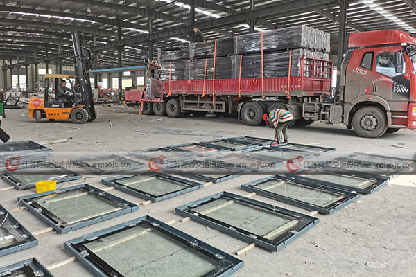 候車(chē)亭制作多種風(fēng)格可參考，這幾個(gè)既實(shí)用又美觀