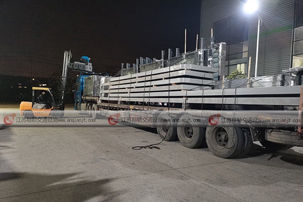 宿遷候車亭作為全國候車亭制造基地