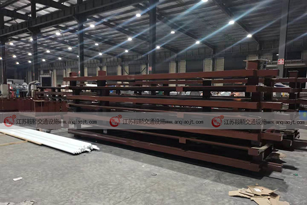 <strong>想要質(zhì)優(yōu)價(jià)廉的候車亭報(bào)價(jià)，這幾點(diǎn)要注意</strong>