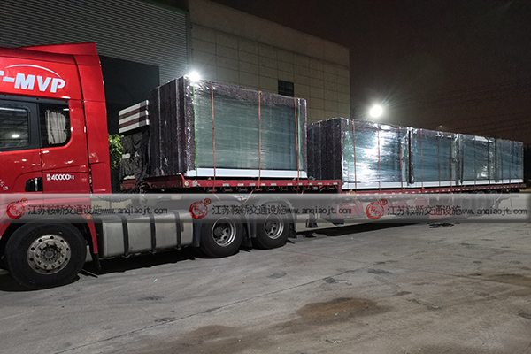 <strong>如何避免定制候車亭報(bào)價(jià)虛高</strong>