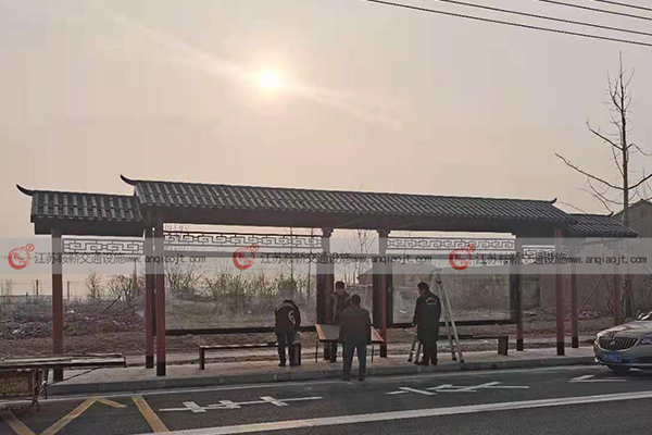 公交候車亭定做時如何保障品質(zhì)