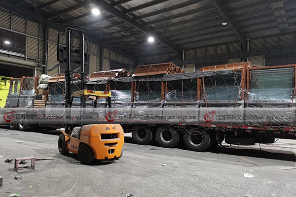 <strong>公交候車亭多少錢取決于那些要素？企業(yè)如何實現(xiàn)低成本？</strong>