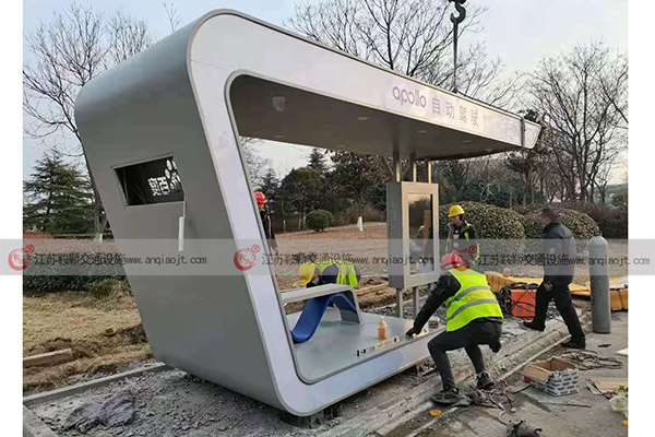 <strong>城市公交站臺怎么選擇？愿意在生產(chǎn)廠家購買多嗎</strong>