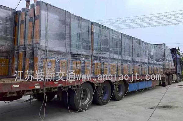 浙江金華廣告垃圾箱發(fā)貨